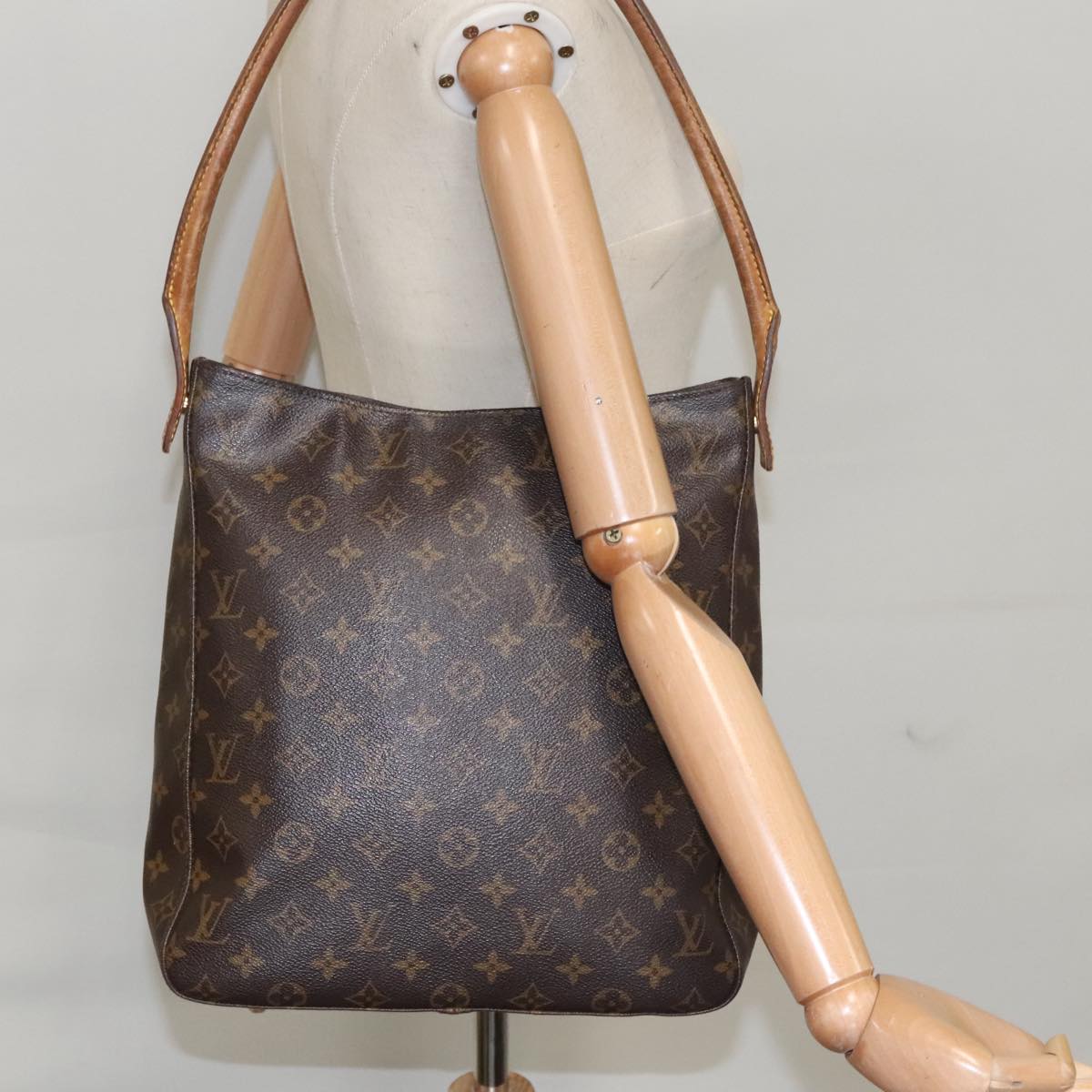 LOUIS VUITTON Monogram Looping GM Shoulder Bag M51145 LV Auth 99742