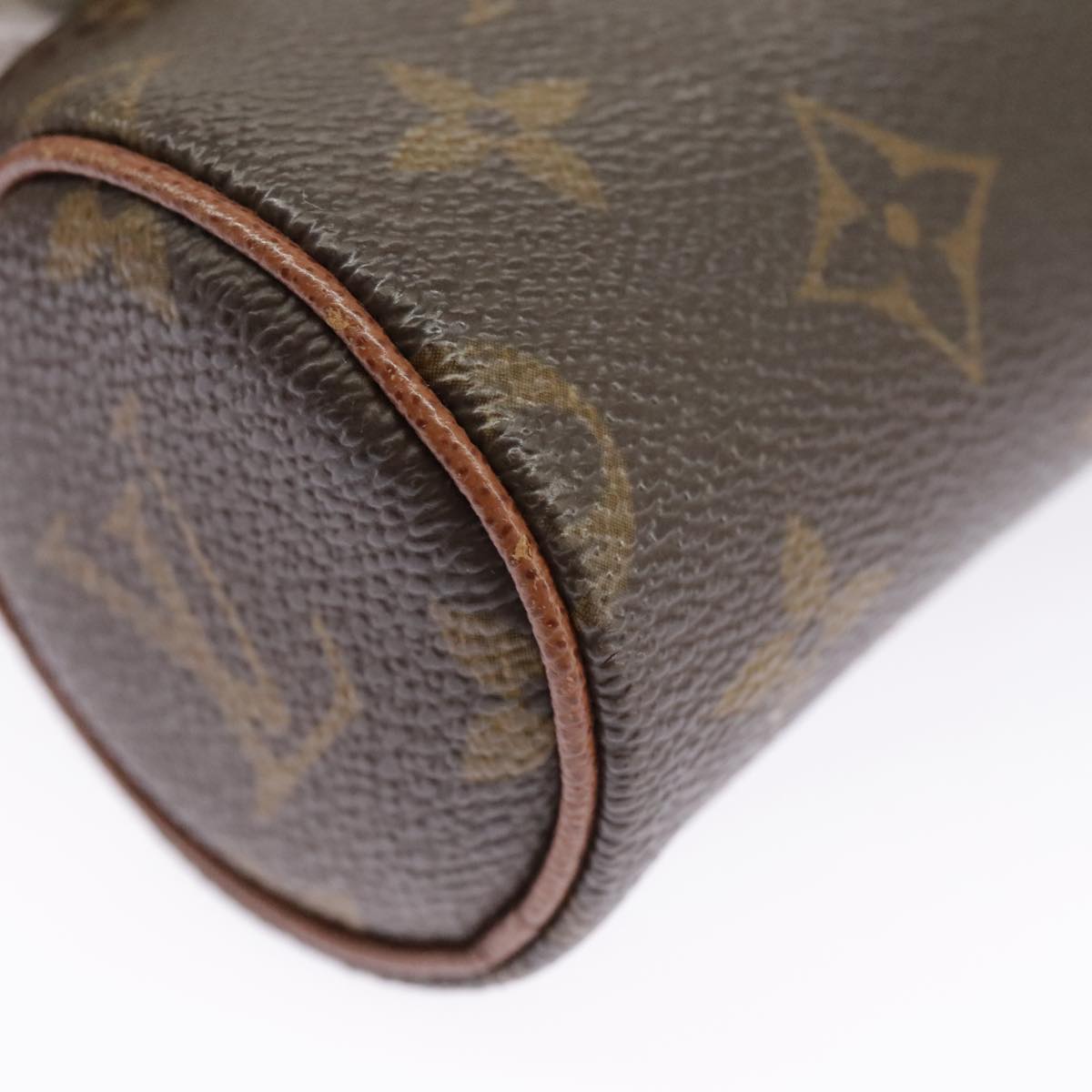 LOUIS VUITTON Monogram Papillon Pouch LV Auth 99779