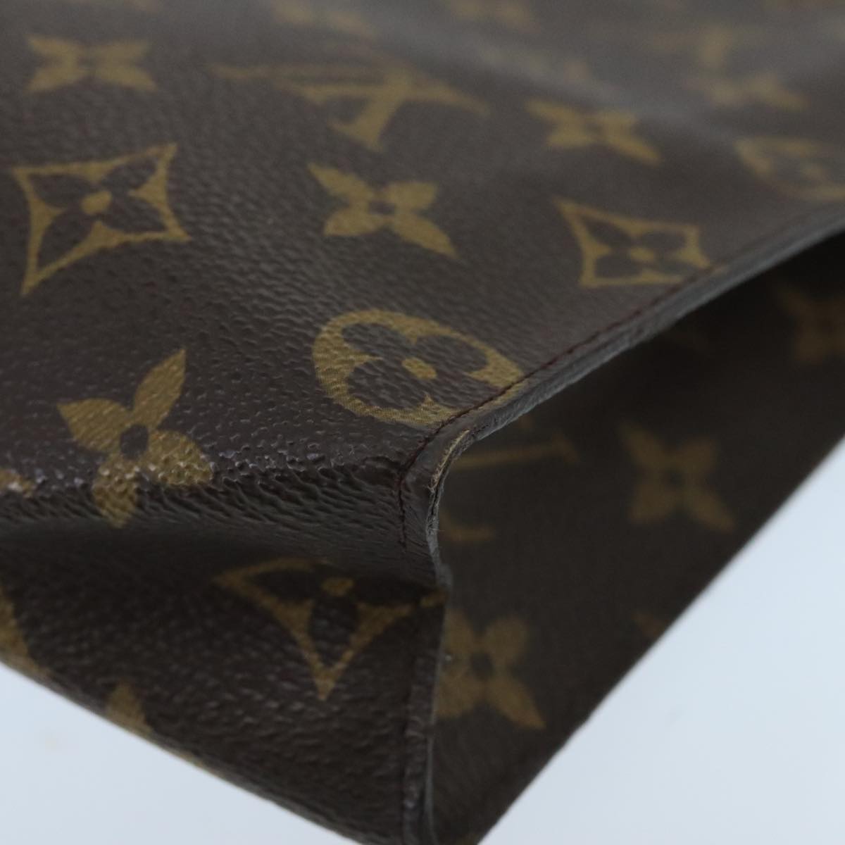 LOUIS VUITTON Monogram Poche Toilette 26 Pouch M47542 LV Auth 99783