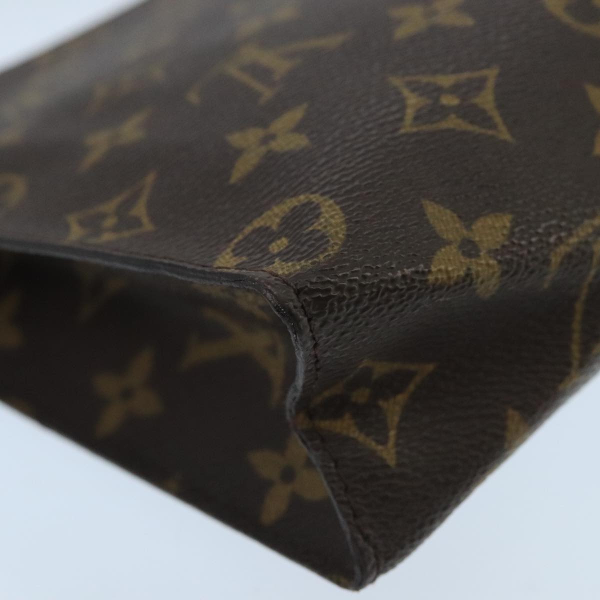 LOUIS VUITTON Monogram Poche Toilette 26 Pouch M47542 LV Auth 99783