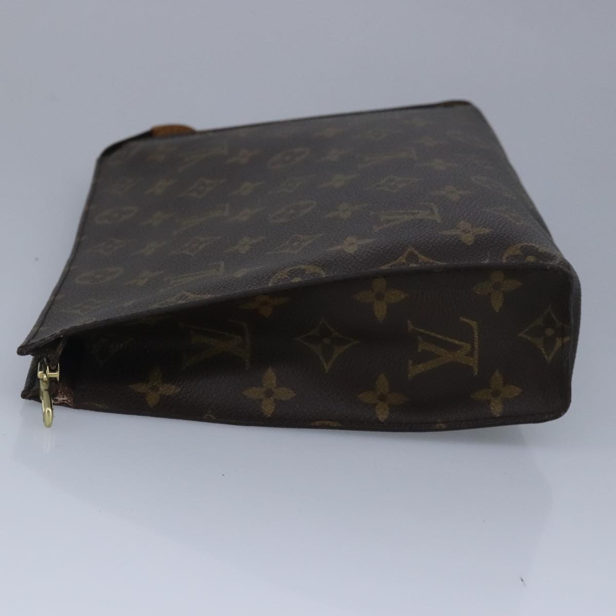 LOUIS VUITTON Monogram Poche Toilette 26 Pouch M47542 LV Auth 99784