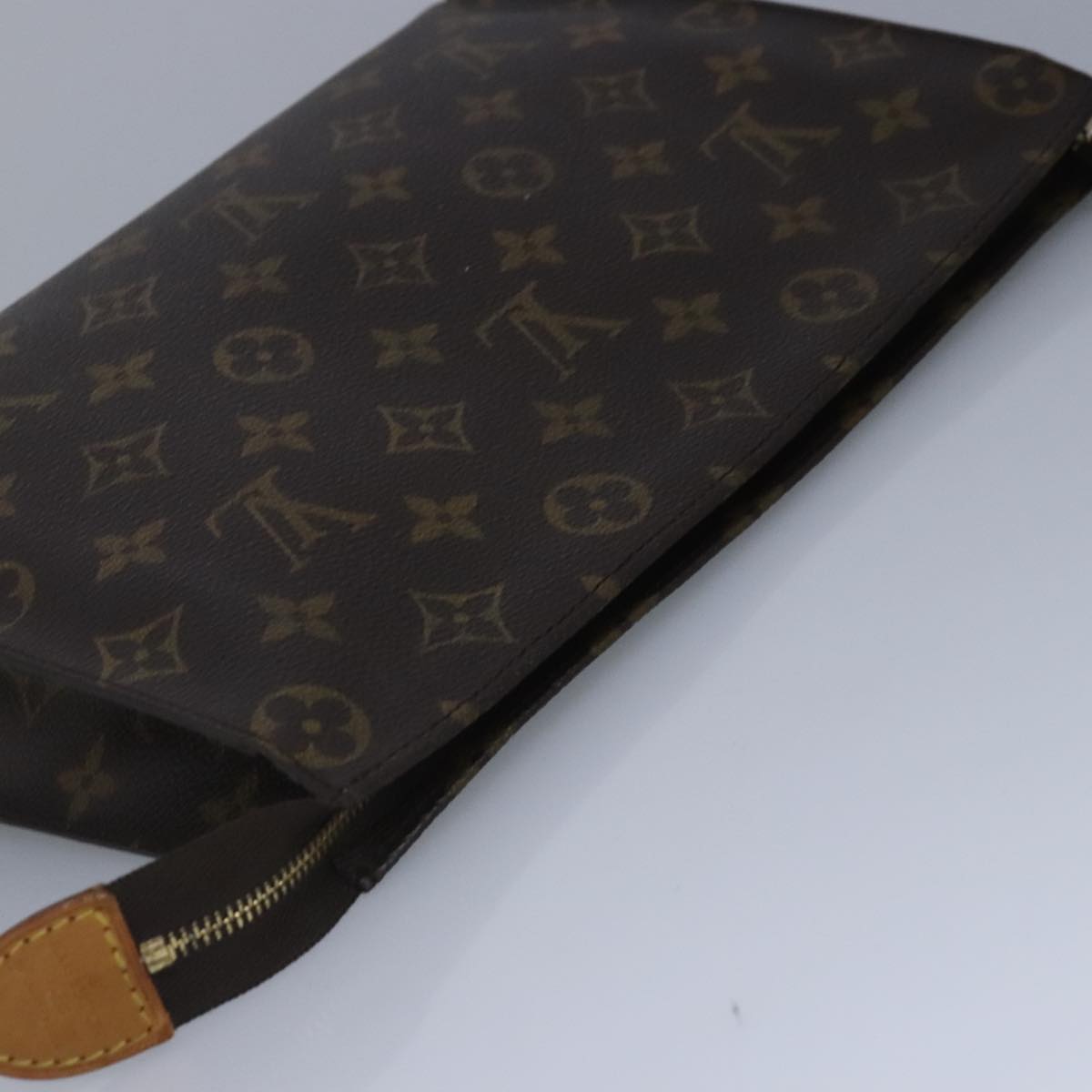 LOUIS VUITTON Monogram Poche Toilette 26 Pouch M47542 LV Auth 99784