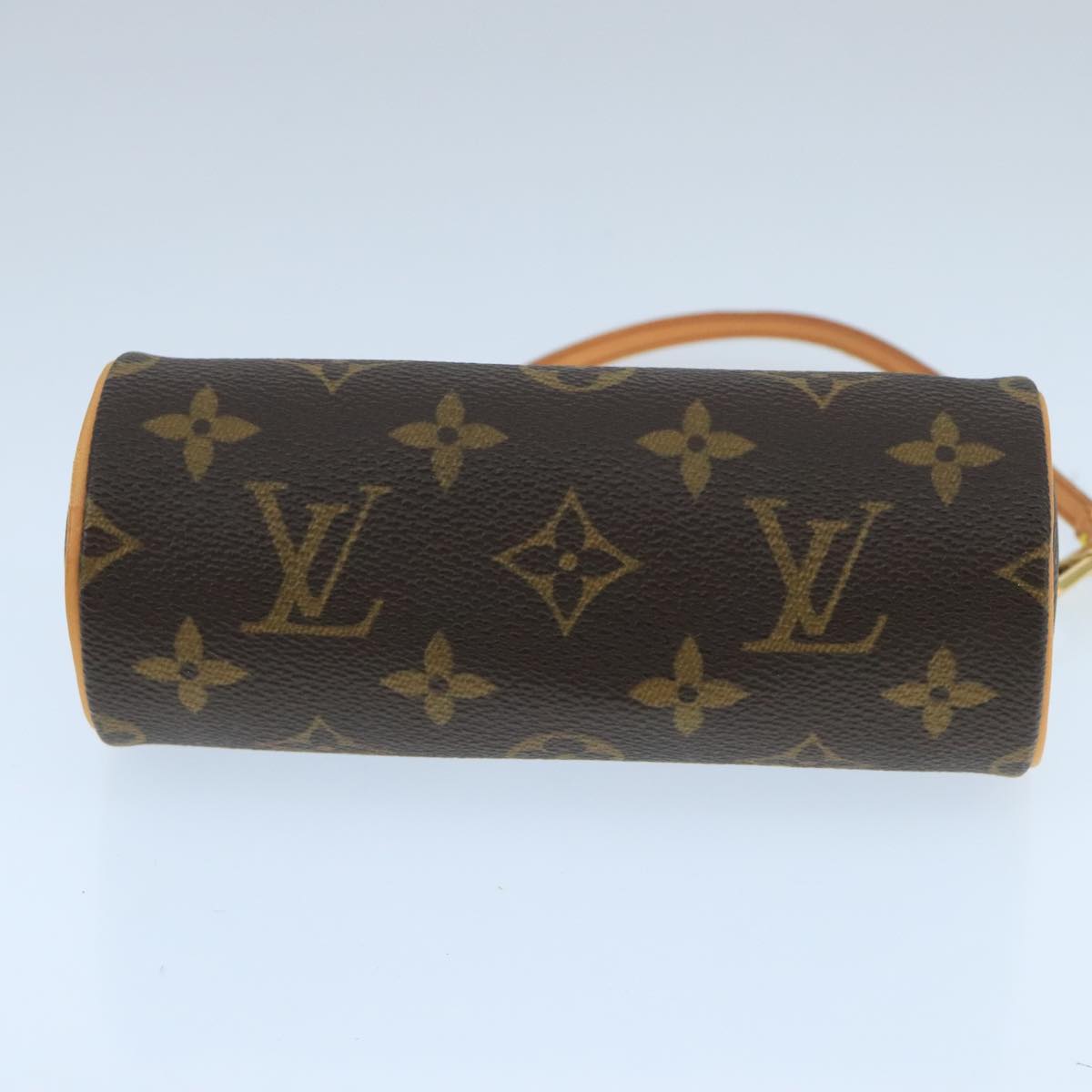 LOUIS VUITTON Monogram Papillon Pouch LV Auth 99822