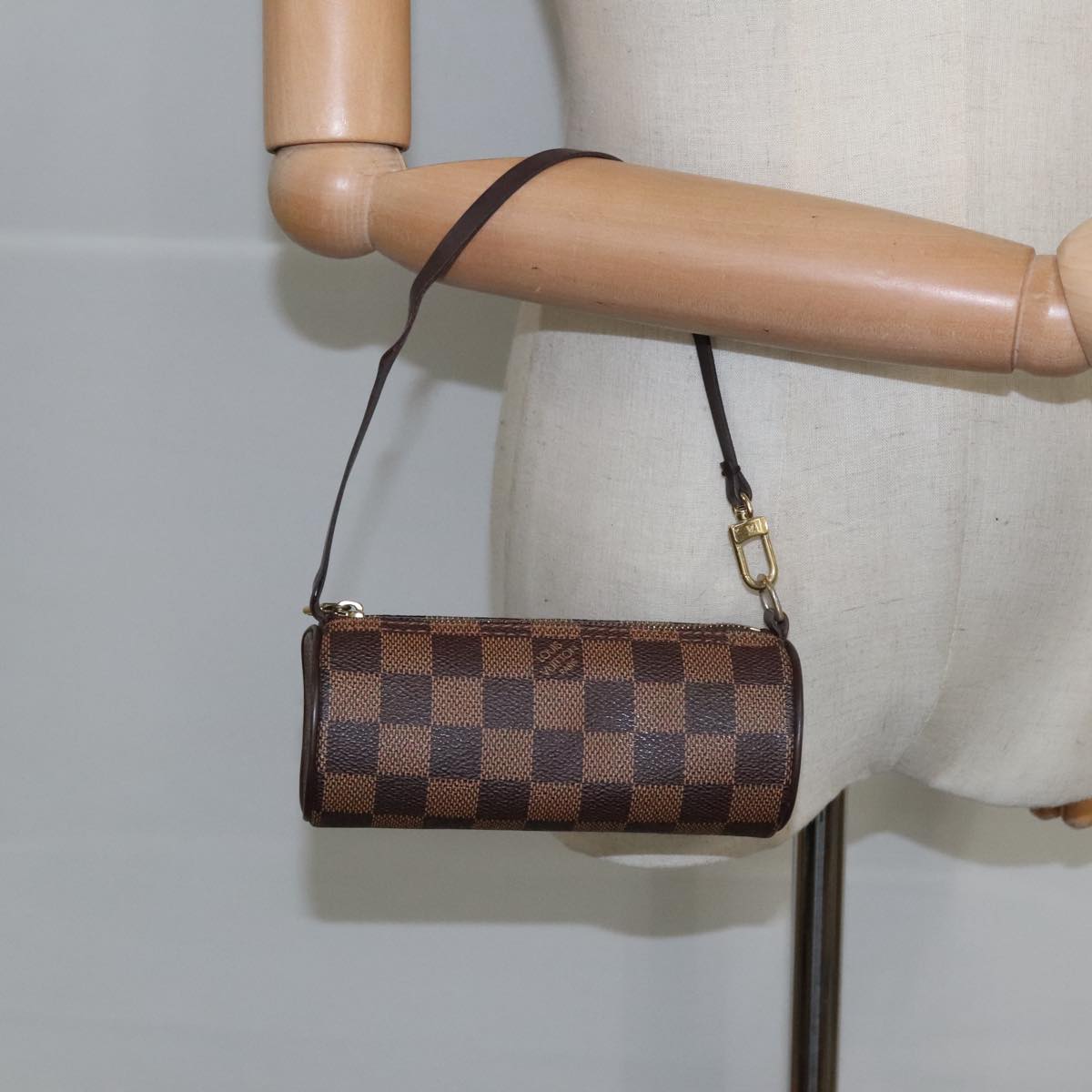 LOUIS VUITTON Damier Ebene Papillon Pouch LV Auth 99828