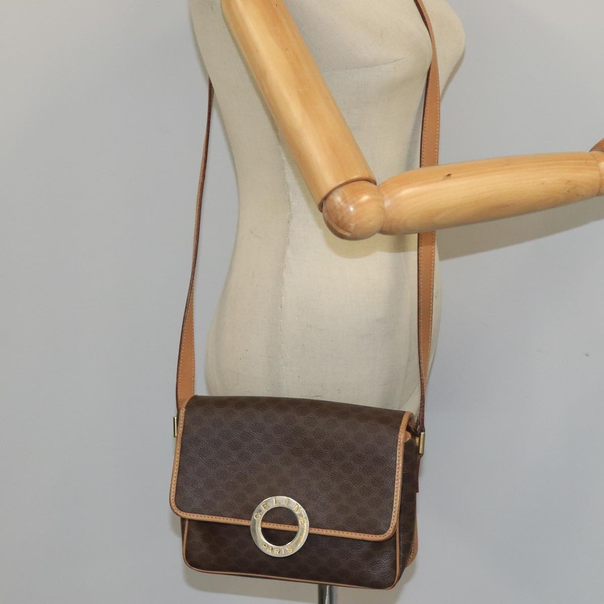 CELINE Macadam Canvas Circle Shoulder Bag Brown Auth 99859