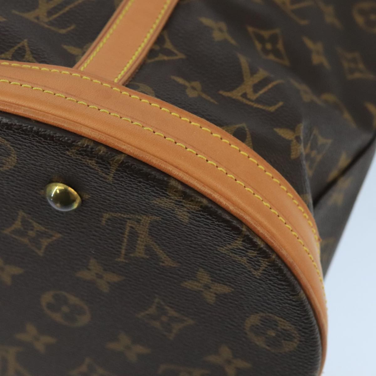 LOUIS VUITTON Monogram Bucket GM Shoulder Bag M42236 LV Auth 99870