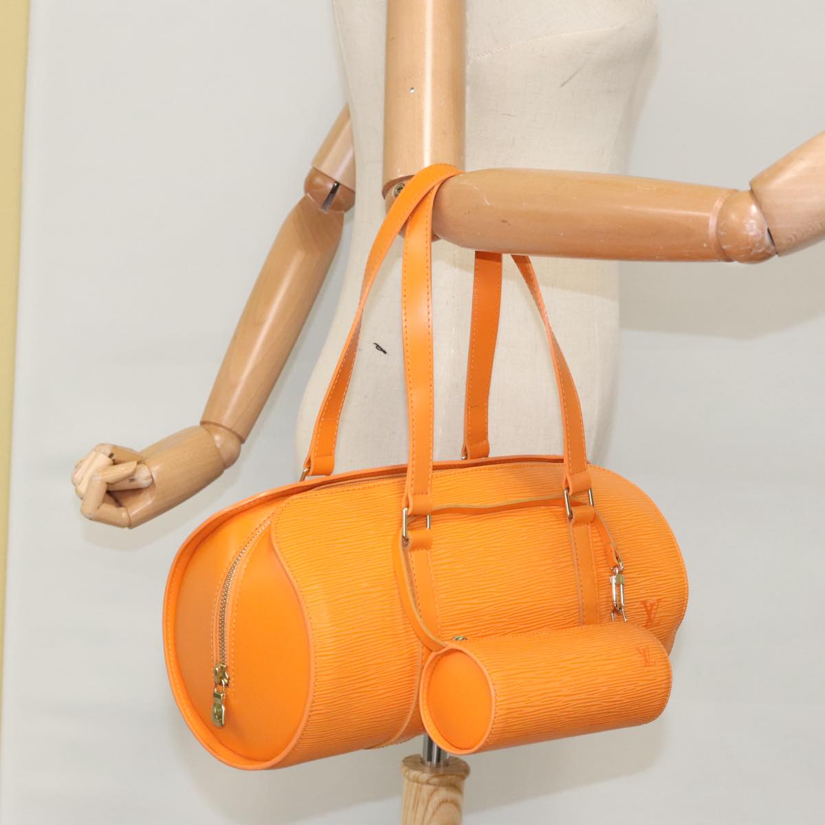 LOUIS VUITTON Epi Soufflot Hand Bag Orange Mandarin M5222H LV Auth 99883