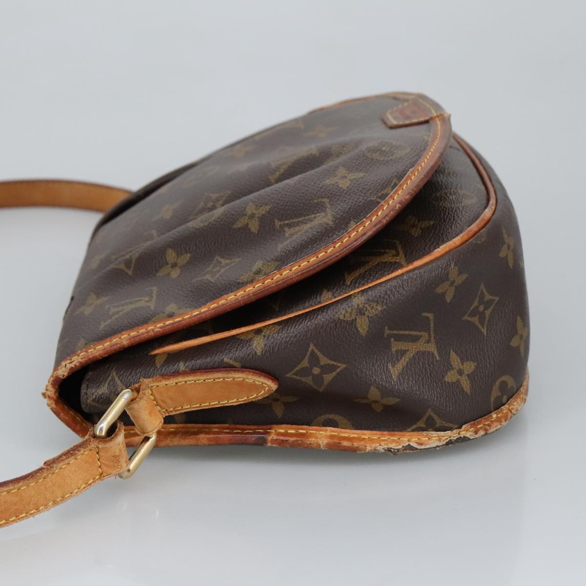 LOUIS VUITTON Monogram Menilmontant PM Shoulder Bag M40474 LV Auth 99887