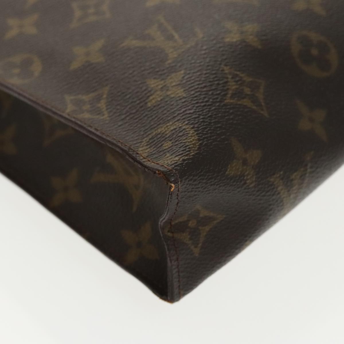 LOUIS VUITTON Monogram Poche Toilette 26 Pouch M47542 LV Auth 99897