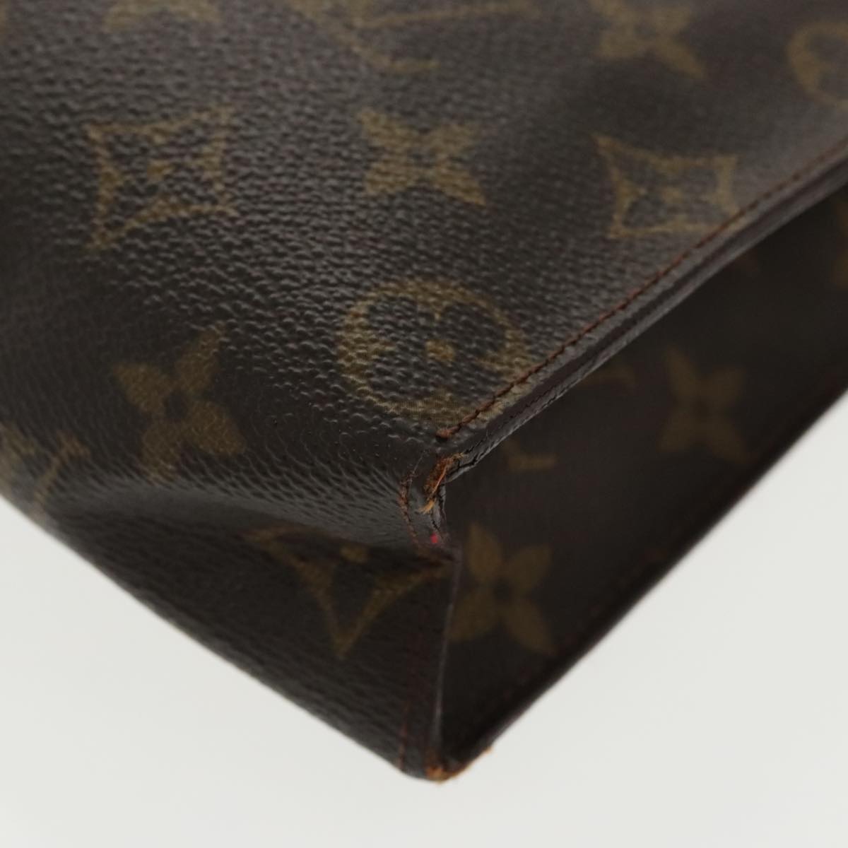 LOUIS VUITTON Monogram Poche Toilette 26 Pouch M47542 LV Auth 99897