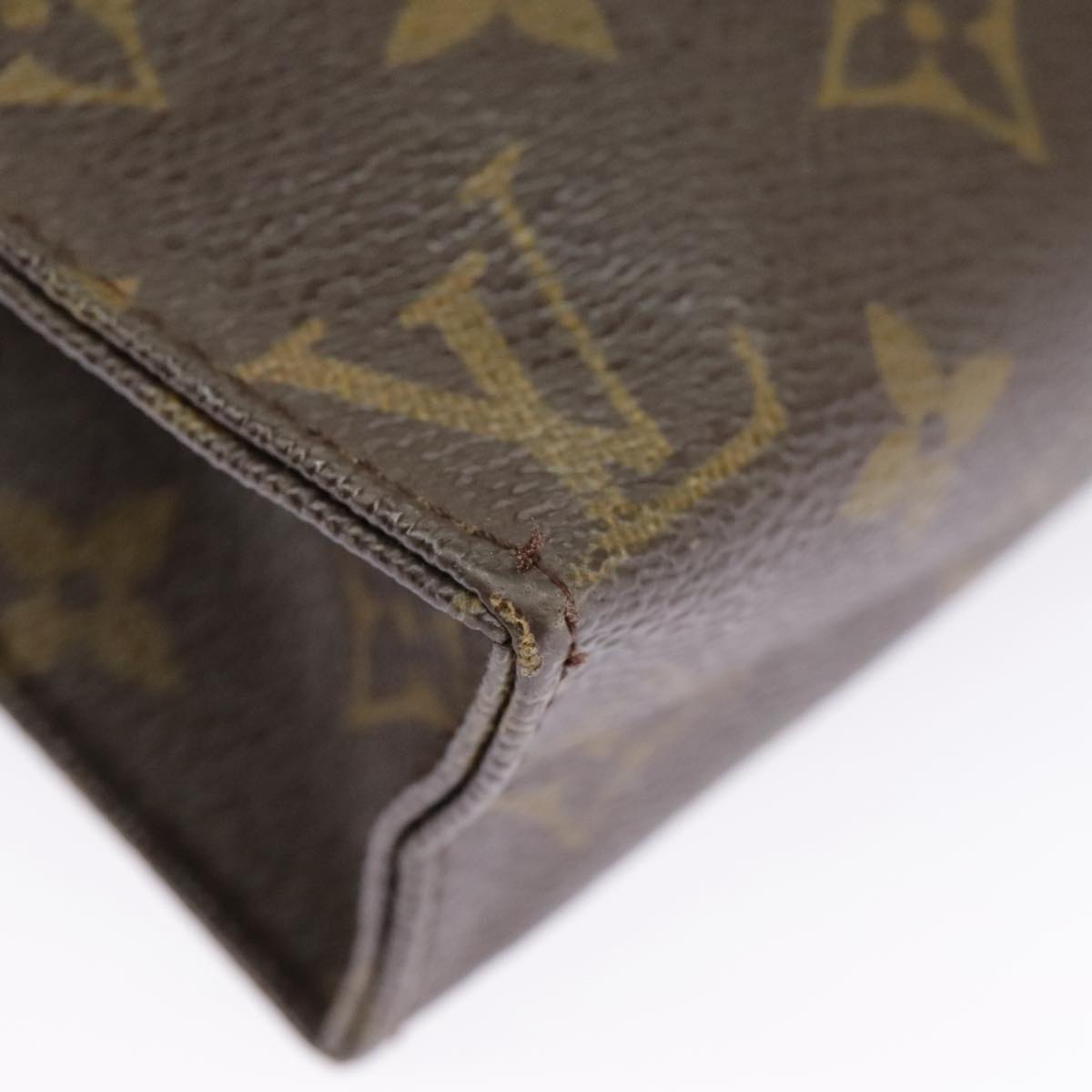 LOUIS VUITTON Monogram Poche Toilette 19 Pouch M47544 LV Auth 99899