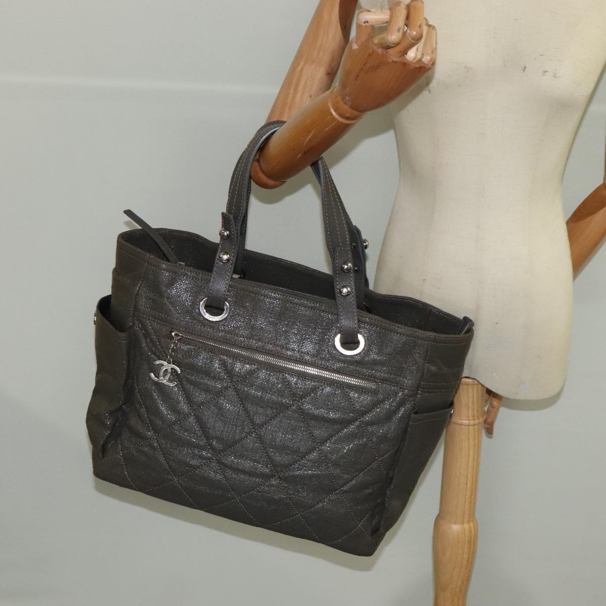 CHANEL Paris Via Ritz Tote GM Bag Coated Canvas Gray Silver CC Auth 99935