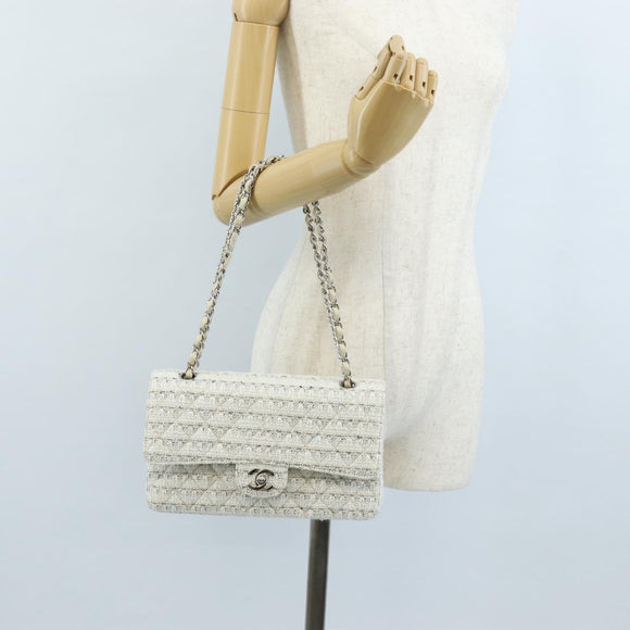 CHANEL Matelasse 25 Double Flap Chain Bag Tweed White Silver Auth BA16596SM