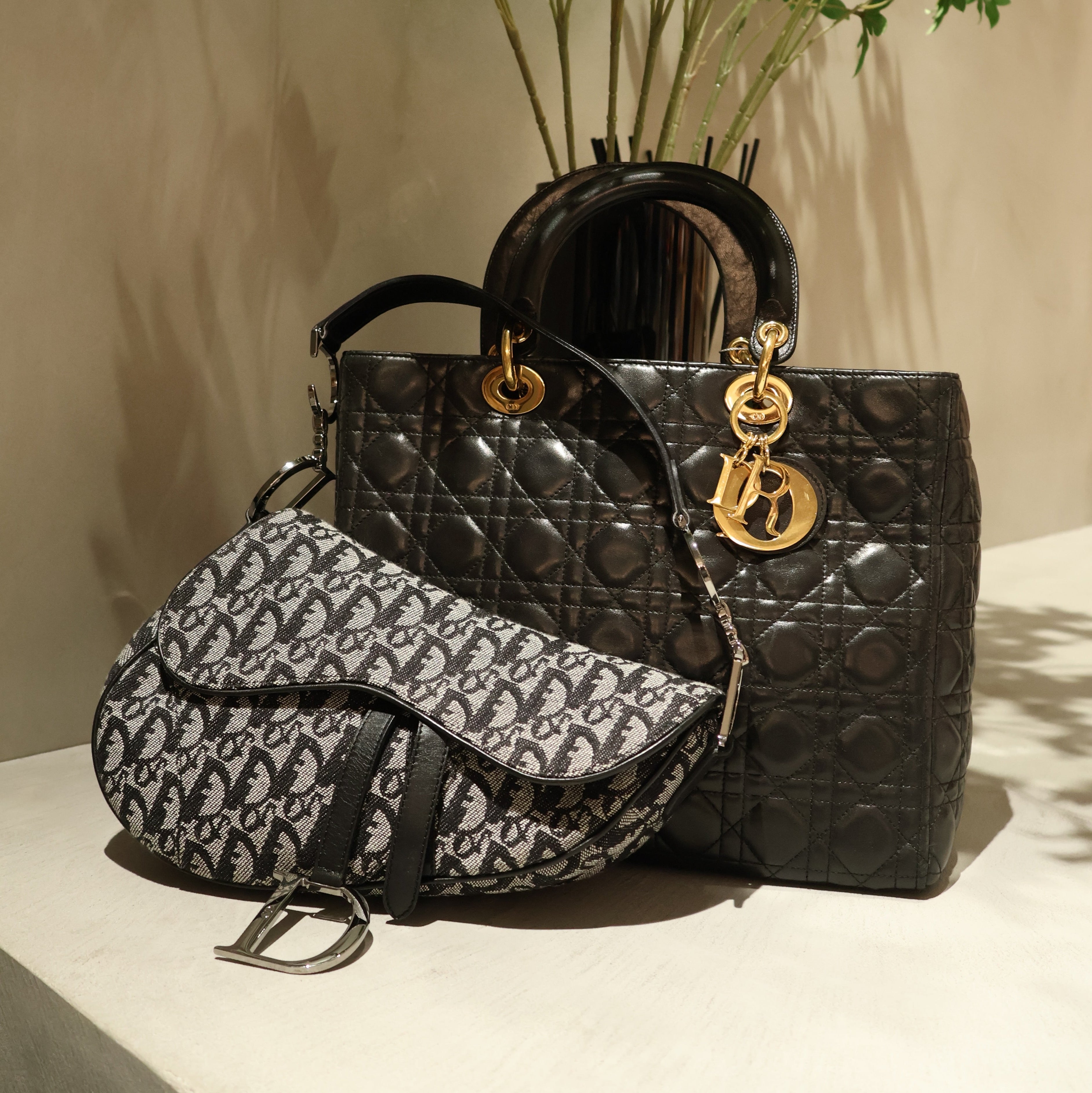 DIOR