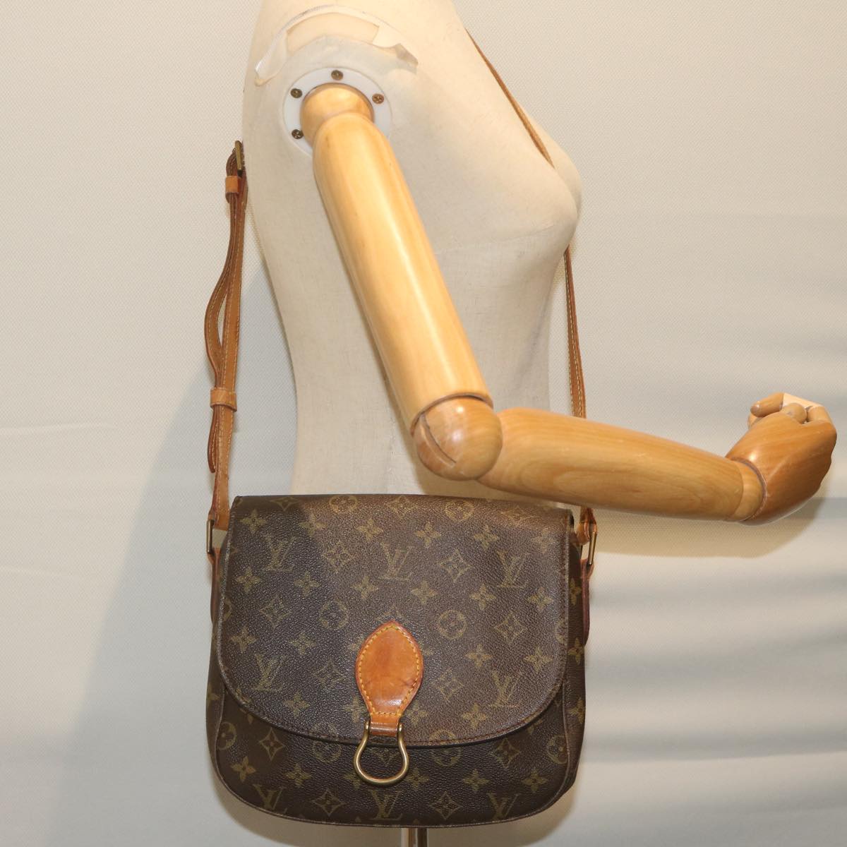 LOUIS VUITTON Monogram Saint Cloud GM Shoulder Bag Vintage M51242 LV Auth ac2547