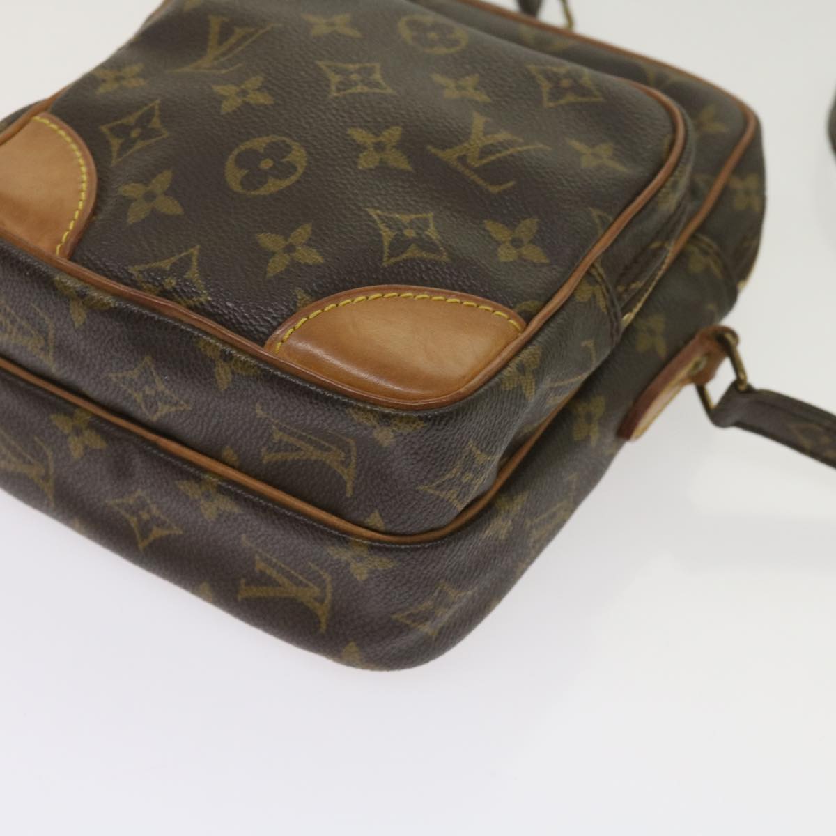 LOUIS VUITTON Monogram Amazon Shoulder Bag M45236 LV Auth ac2640