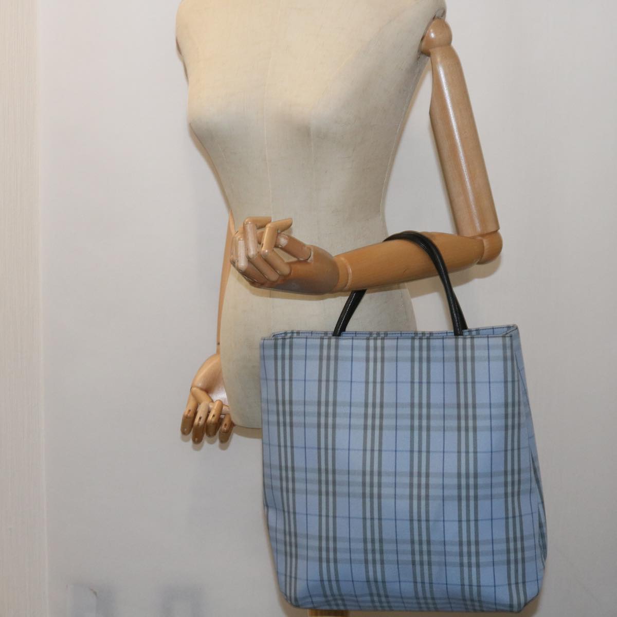 BURBERRY Nova Check Hand Bag Nylon Light Blue Auth ac2676