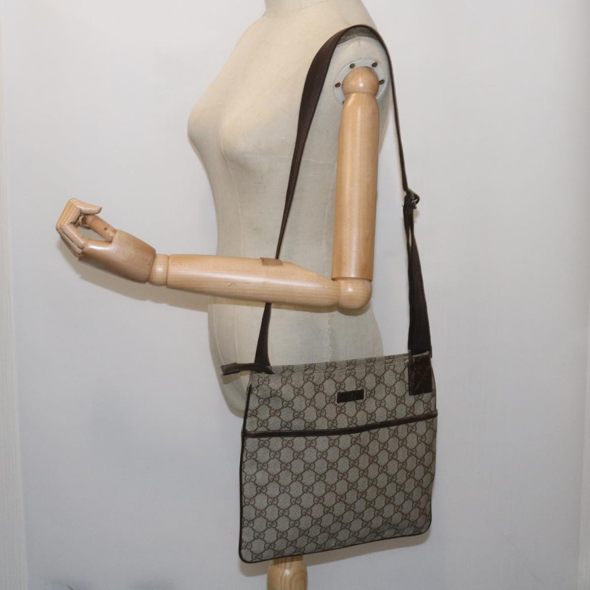 GUCCI GG Canvas Shoulder Bag PVC Beige 141626 Auth ac2721