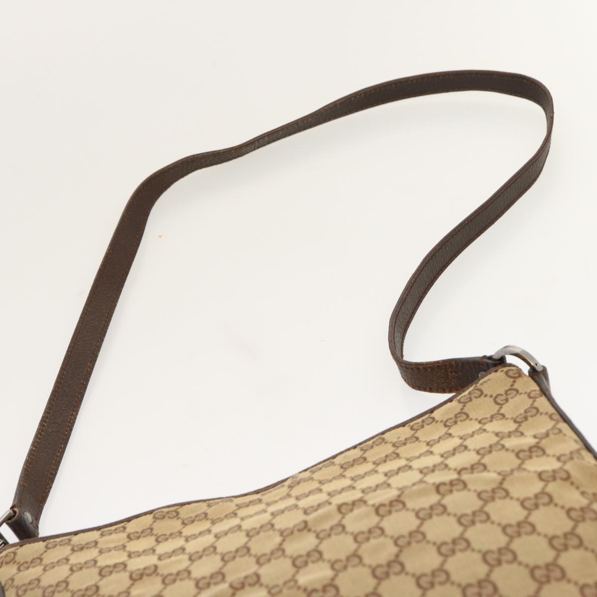 GUCCI GG Canvas Shoulder Bag Beige 113013 Auth ac2895