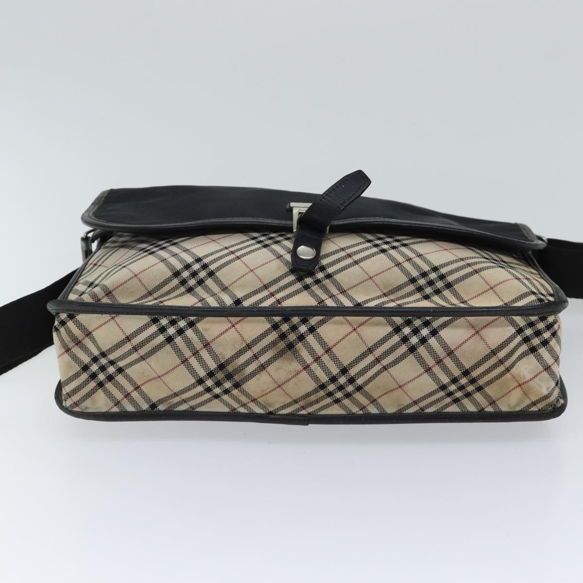 BURBERRY Nova Check Black label Shoulder Bag Canvas Beige Auth ac2922