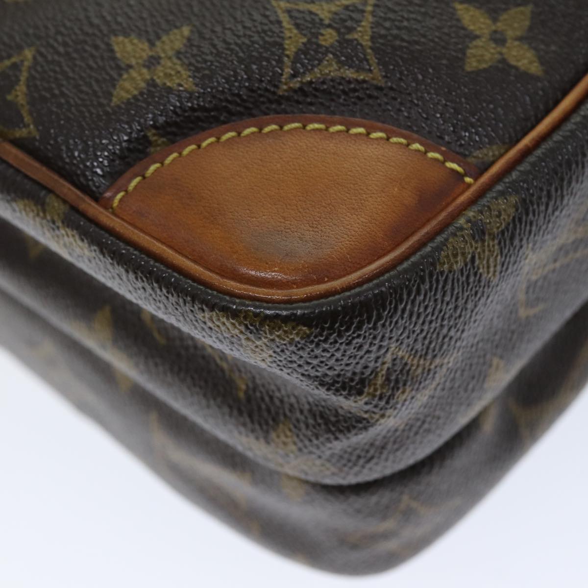 LOUIS VUITTON Monogram Amazon Shoulder Bag M45236 LV Auth ac2944