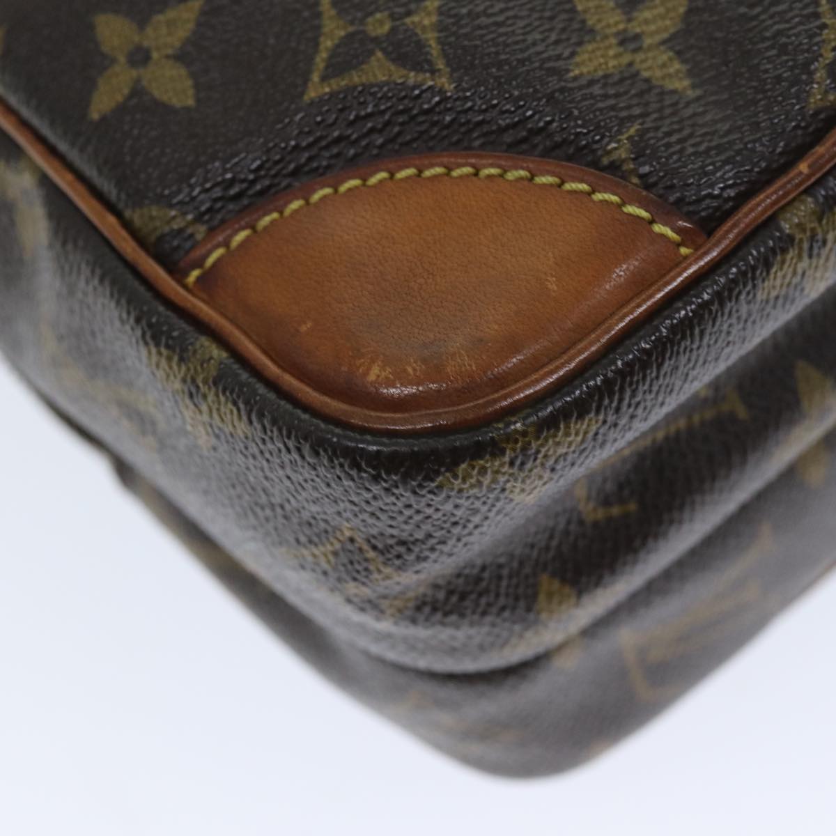 LOUIS VUITTON Monogram Amazon Shoulder Bag M45236 LV Auth ac2944