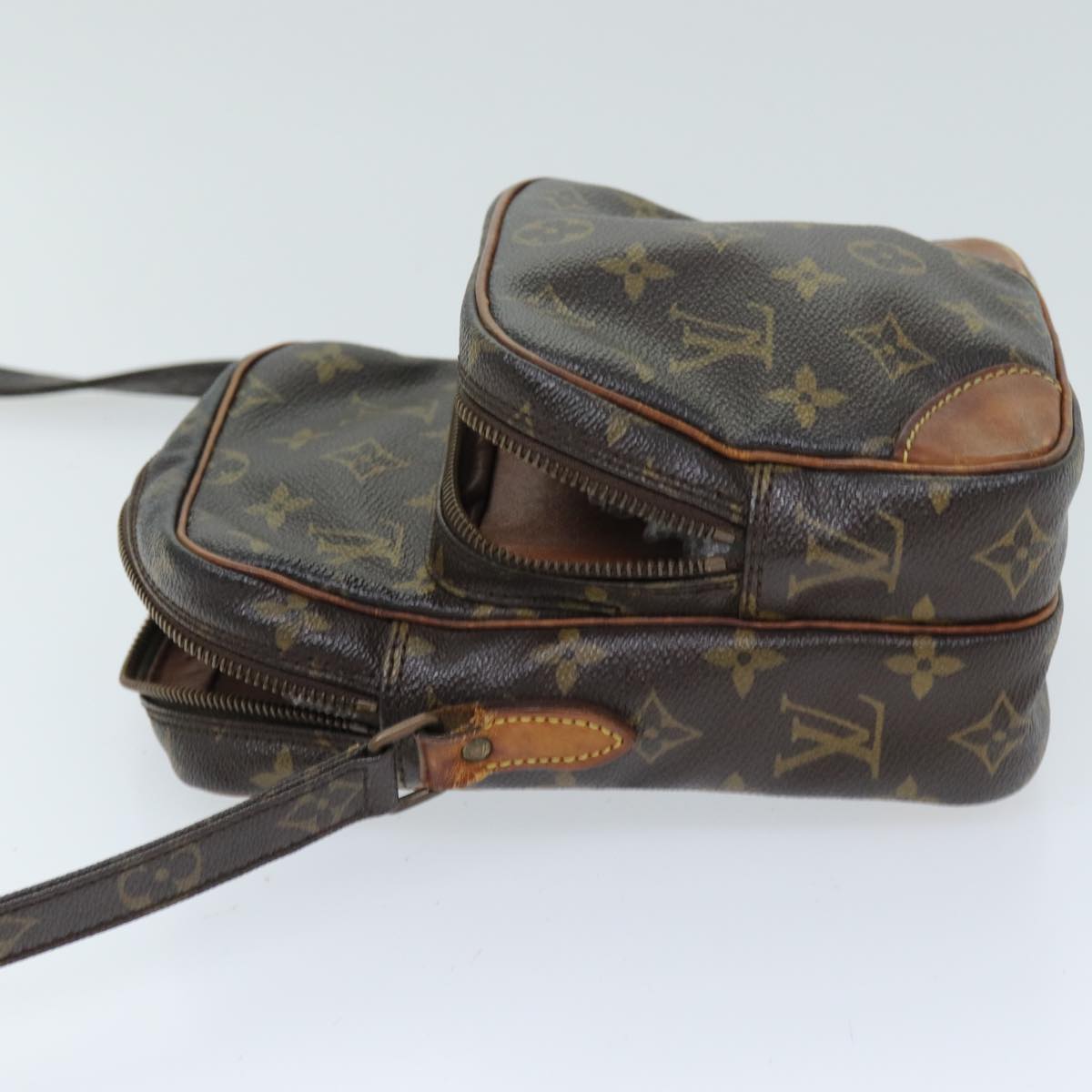 LOUIS VUITTON Monogram Amazon Shoulder Bag M45236 LV Auth ac2944