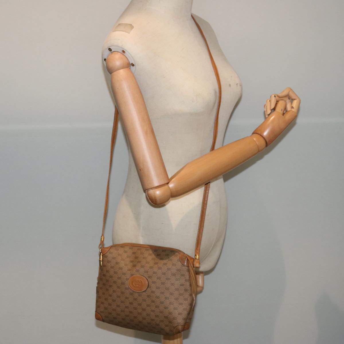 GUCCI Micro GG Supreme Shoulder Bag PVC Beige 007 104 4916 Auth ac2966