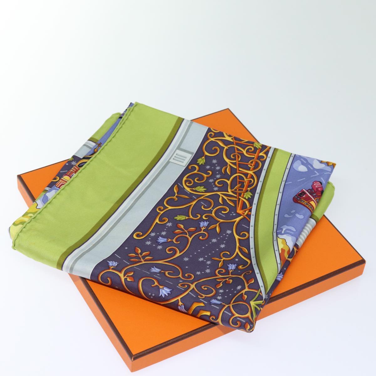 HERMES Carre 90 Scarf ""www.hermes.com"" Silk Green Auth ac3032