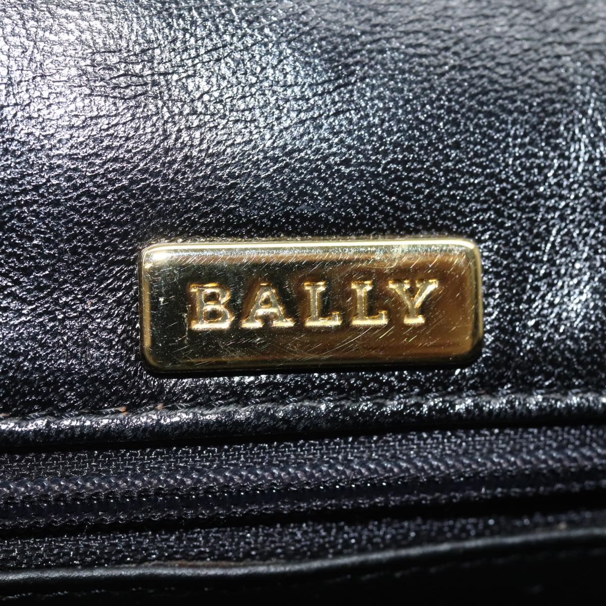 BALLY Quilted Chain Shoulder Bag Leather Black Auth ac3144