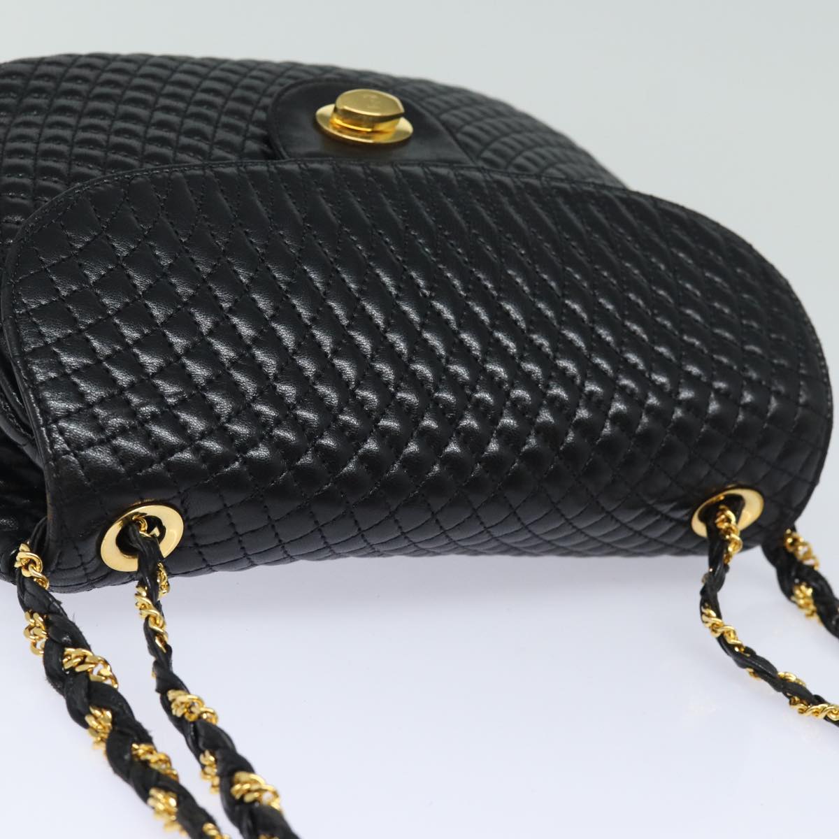 BALLY Quilted Chain Shoulder Bag Leather Black Auth ac3144