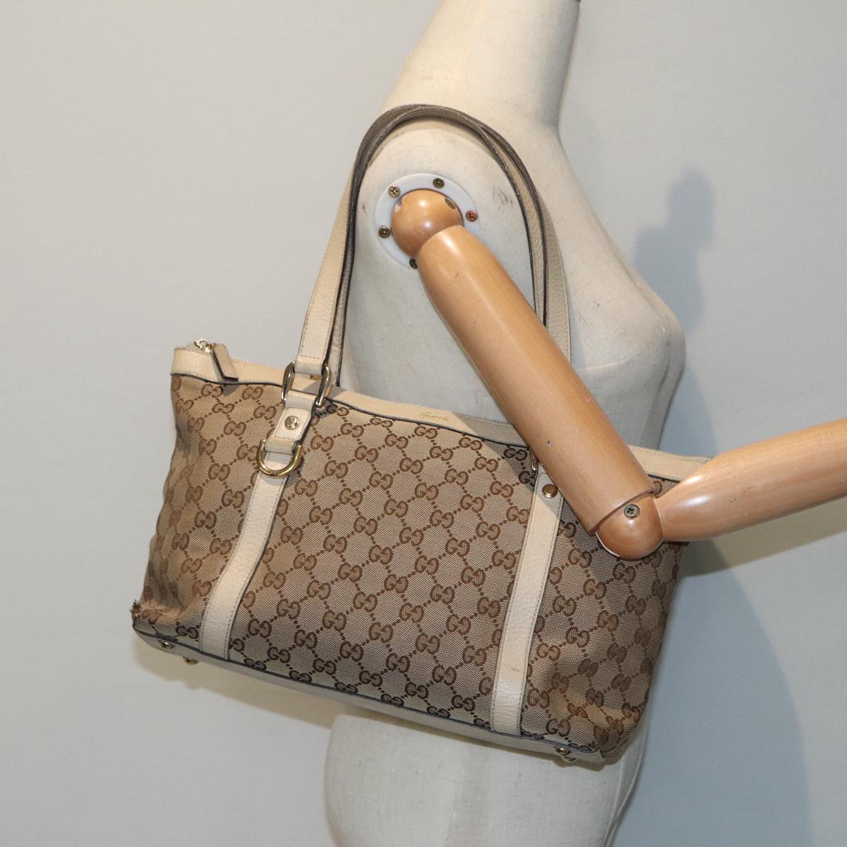 GUCCI GG Canvas Tote Bag Beige Gold 141470 Auth ac3206