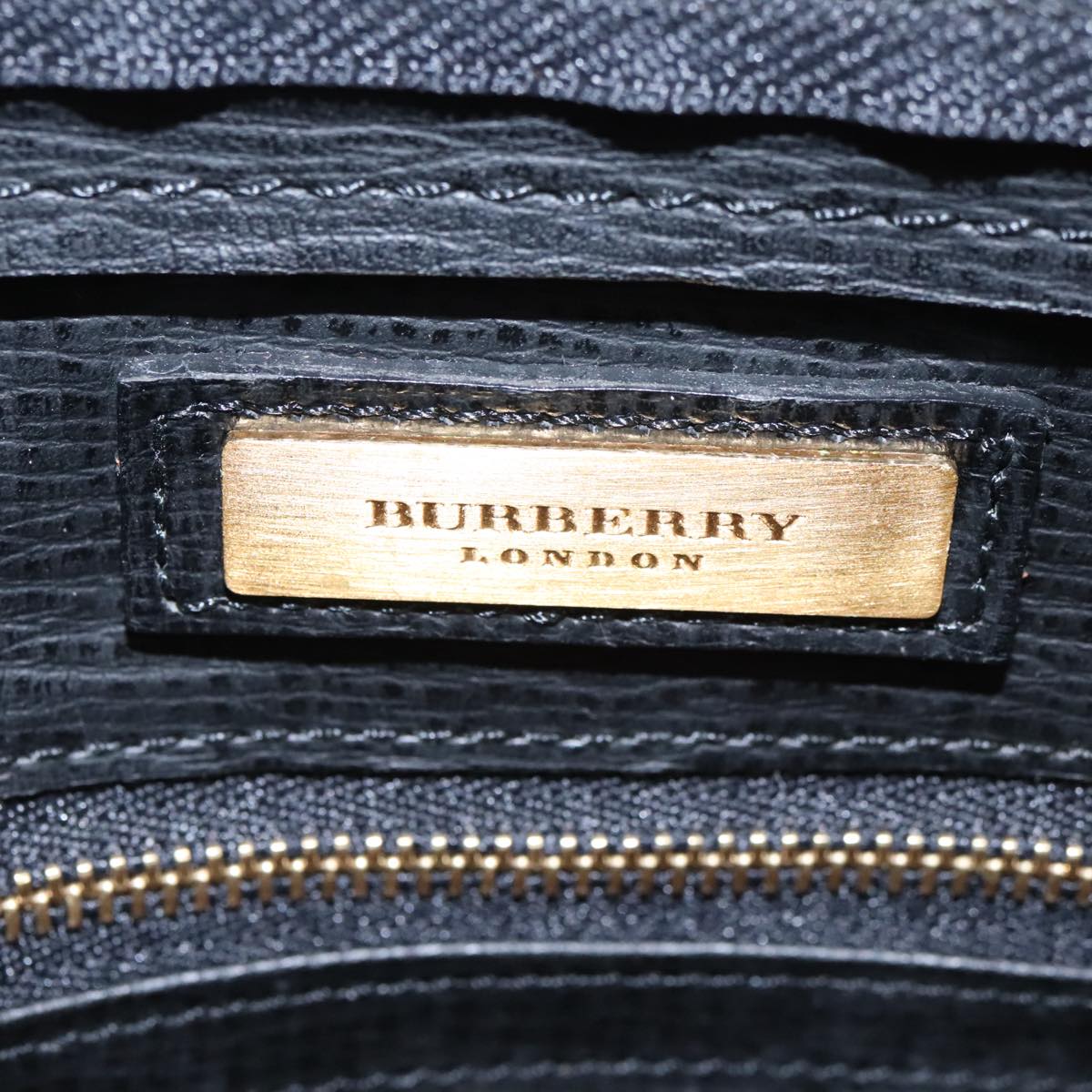 BURBERRY Clutch Bag Leather Black Gold Auth ac3326