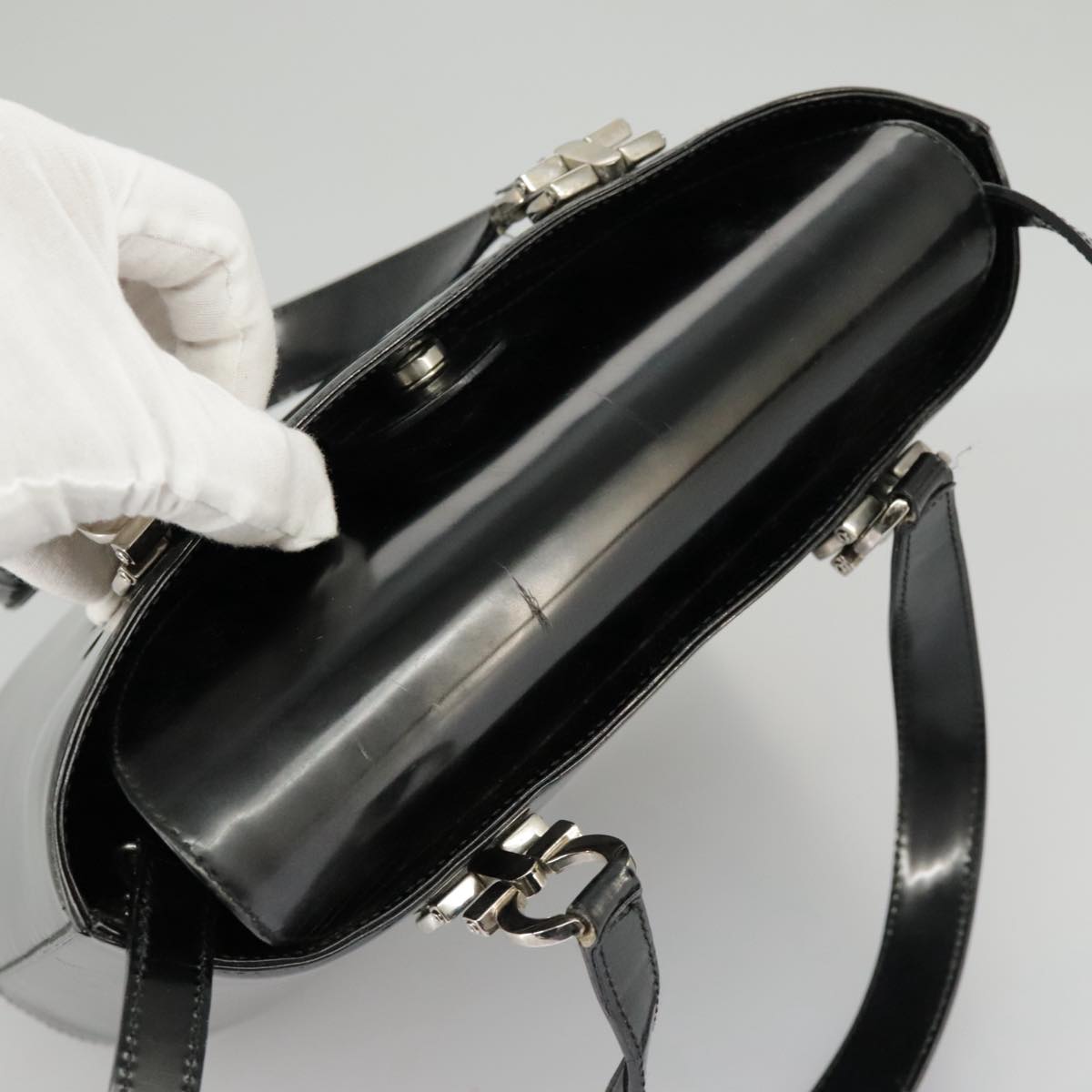 Salvatore Ferragamo Hand Bag Patent leather 2way Black Silver Auth ac3327