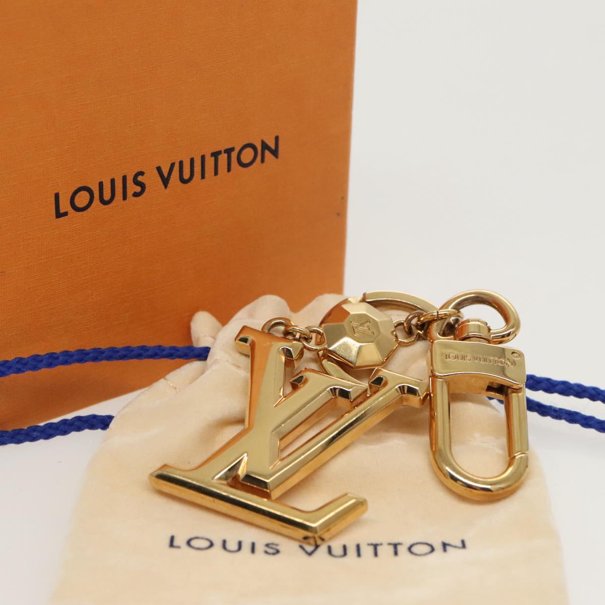 LOUIS VUITTON Porte Cles LV Facet Key Holder metal Gold M65216 LV Auth ac3344