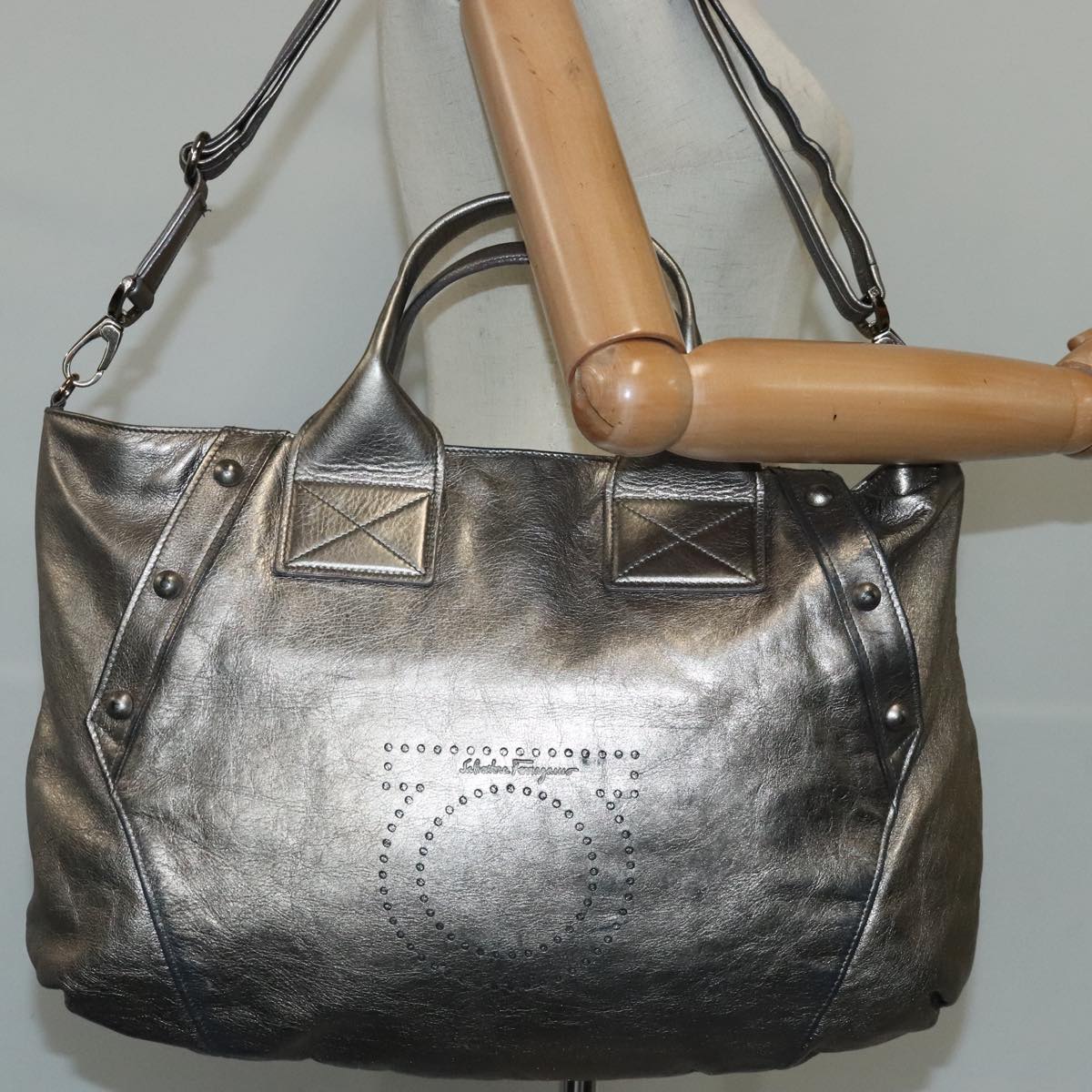 Salvatore Ferragamo Gancini Hand Bag Leather 2way Silver Auth ac3404