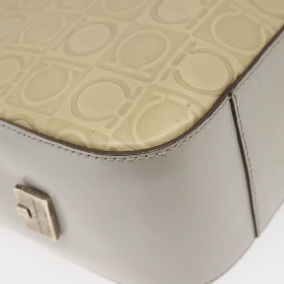 Salvatore Ferragamo Shoulder Bag Leather Beige Auth ac3690