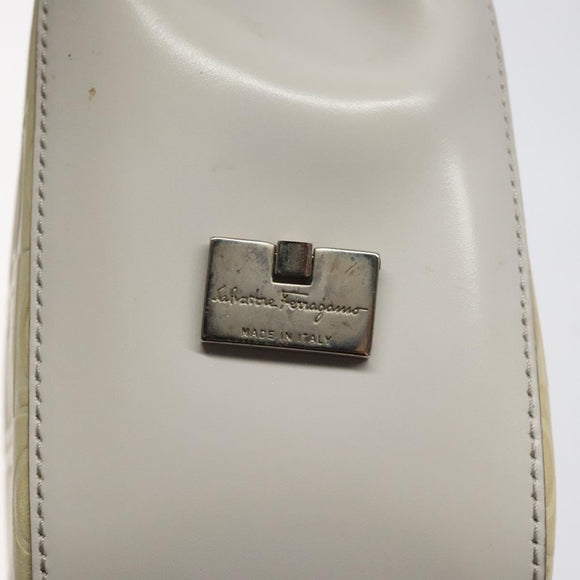 Salvatore Ferragamo Shoulder Bag Leather Beige Auth ac3690