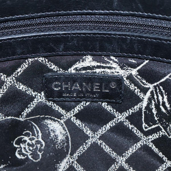 CHANEL Tote Bag Leather White Silver CC Auth ac3702