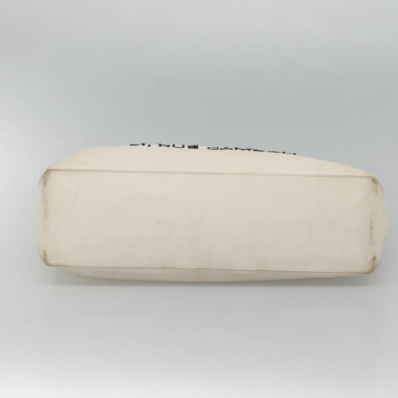 CHANEL Tote Bag Leather White Silver CC Auth ac3702