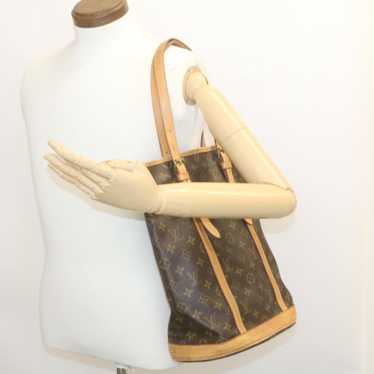 LOUIS VUITTON Monogram Bucket GM Shoulder Bag M42236 LV Auth ac442