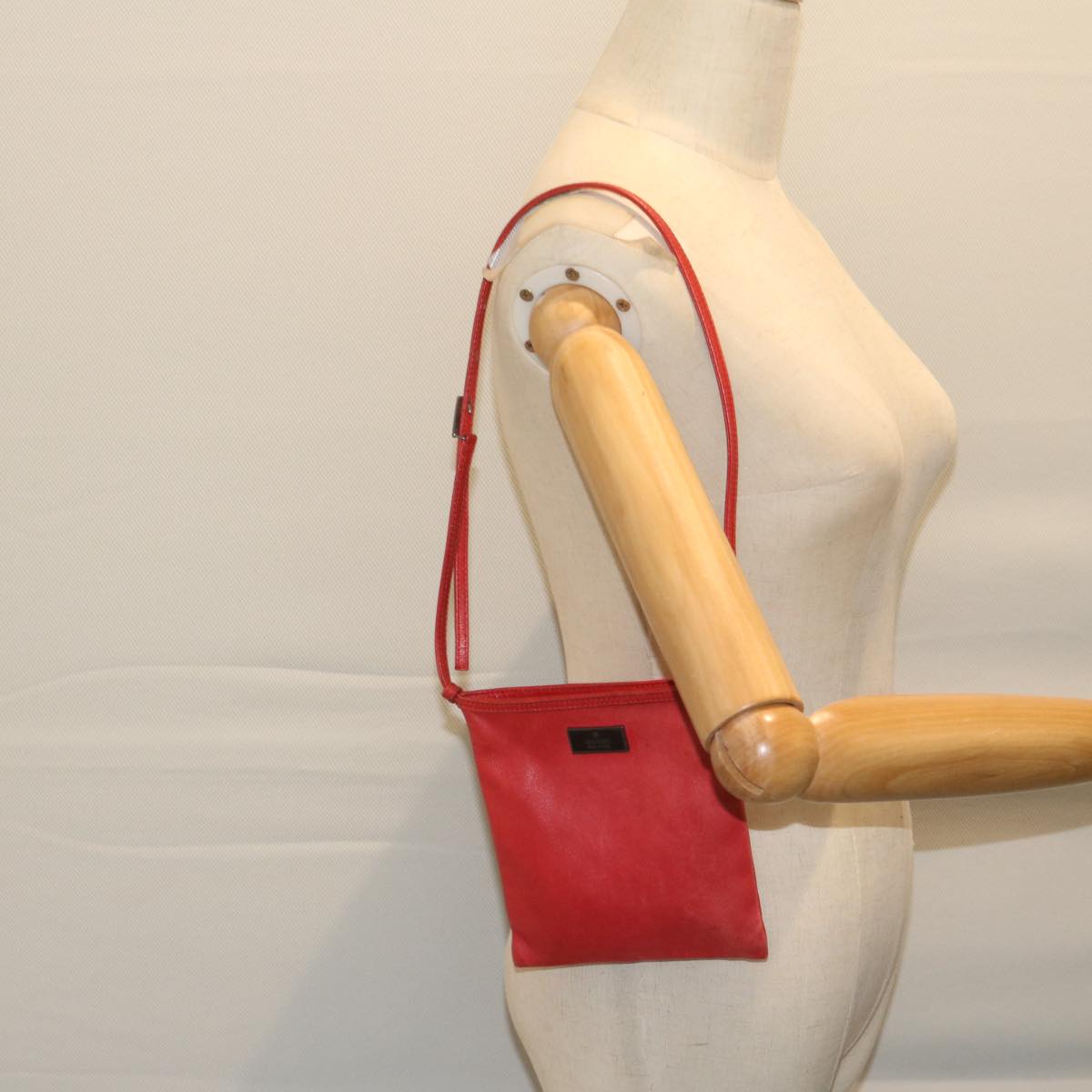 GUCCI Shoulder Bag Leather Red Auth ai714