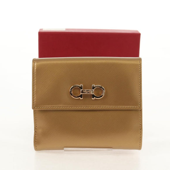 Salvatore Ferragamo Gancini Wallet Leather Gold Auth am10043V