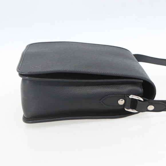 LOUIS VUITTON Taiga Andrei Shoulder Bag Ardoise M32482 LV Auth am10185V