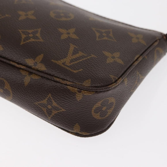 LOUIS VUITTON Monogram Pochette Accessoires Pouch M51980 LV Auth am10209V