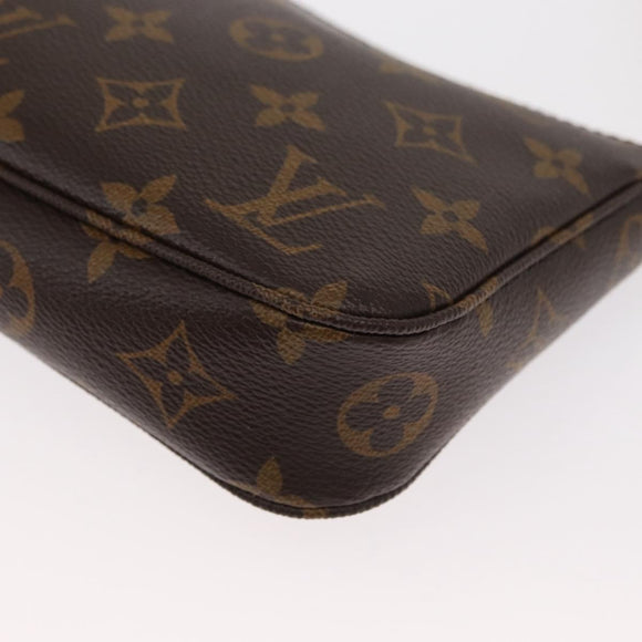 LOUIS VUITTON Monogram Pochette Accessoires Pouch M51980 LV Auth am10209V
