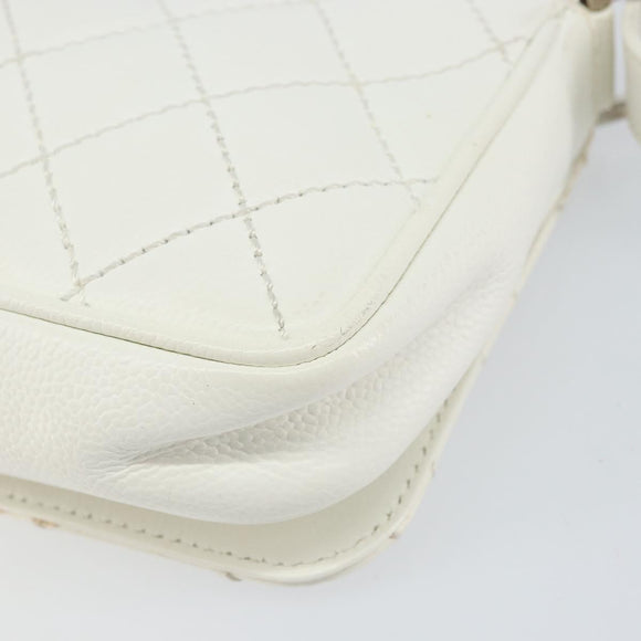CHANEL Matelasse Chain Shoulder Bag Caviar Skin White Silver CC Auth am10305V