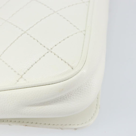CHANEL Matelasse Chain Shoulder Bag Caviar Skin White Silver CC Auth am10305V