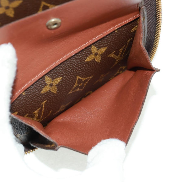 LOUIS VUITTON Monogram Poche Escapade Travel Case M60113 LV Auth am10464V