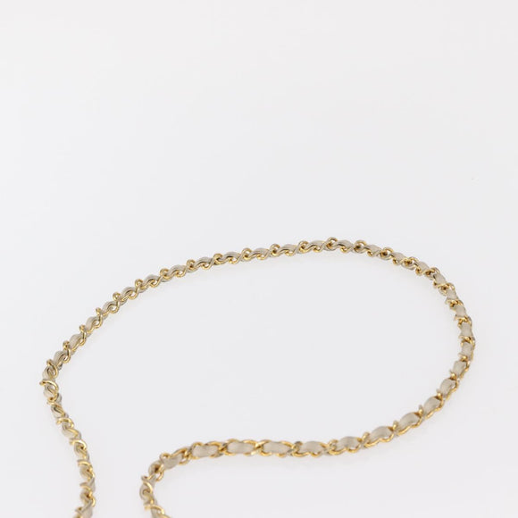 CHANEL Matelasse Turn Lock Chain Bag Lamb Skin White Gold CC Auth am10500